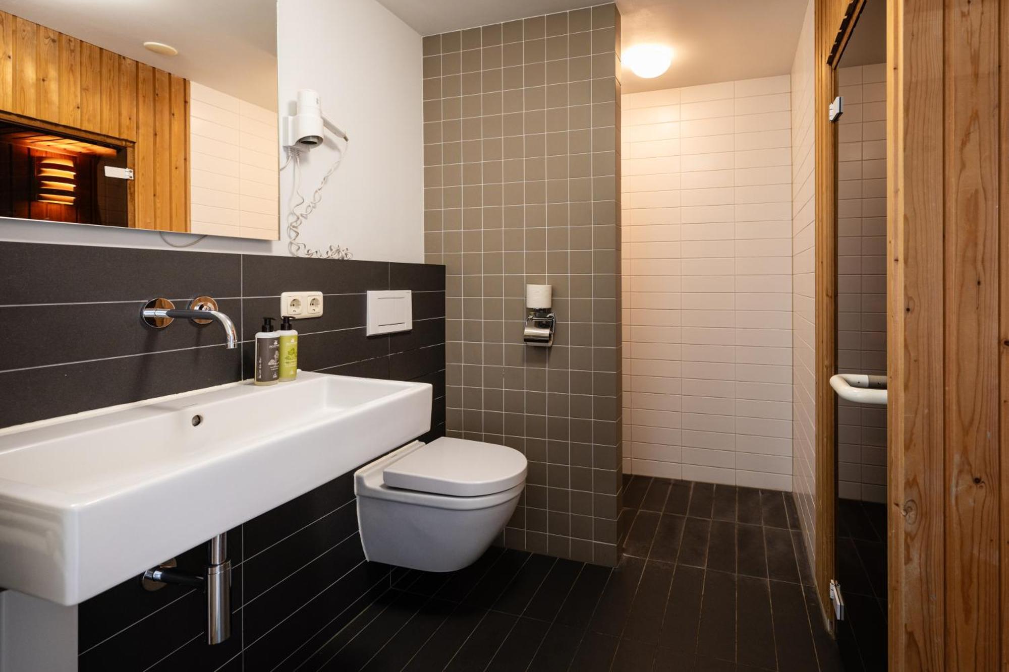 Appartementenhotel Tjermelan Terschelling 奥斯特仁德 外观 照片