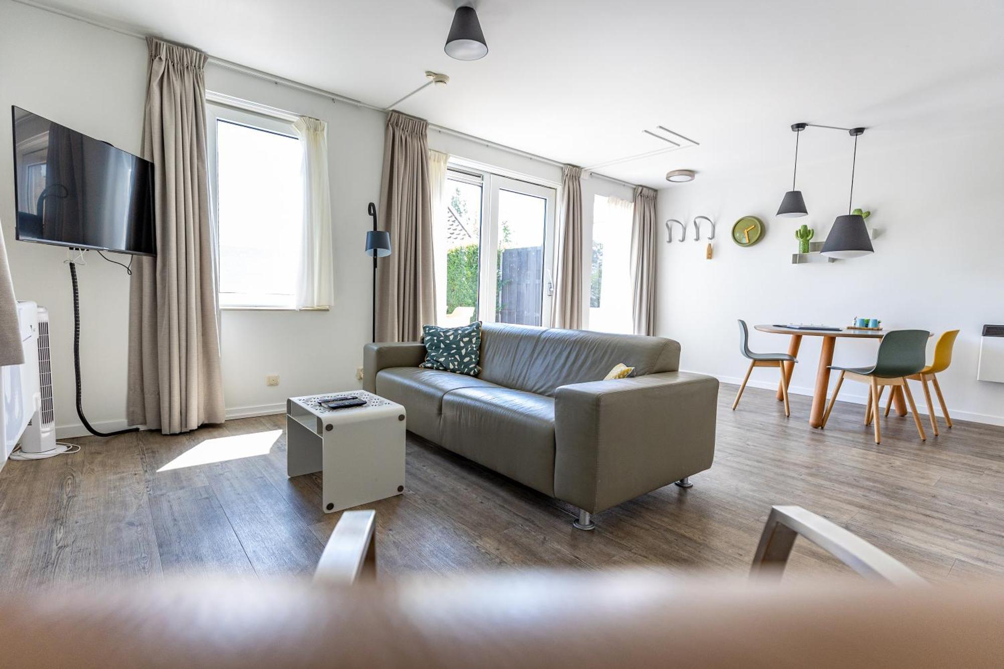 Appartementenhotel Tjermelan Terschelling 奥斯特仁德 外观 照片